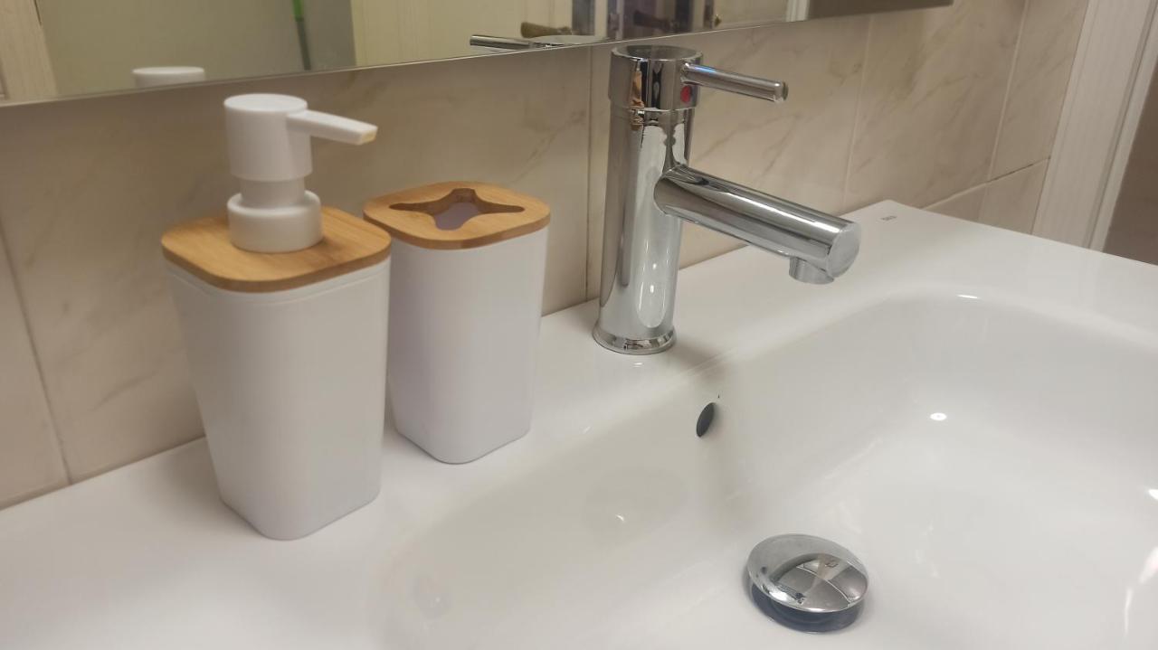 Ohana, Apartamento-Parking Privado Gratis-Centrico-Wifi-Ascensor-Sin Cuestas-82M2 Bermeo Esterno foto