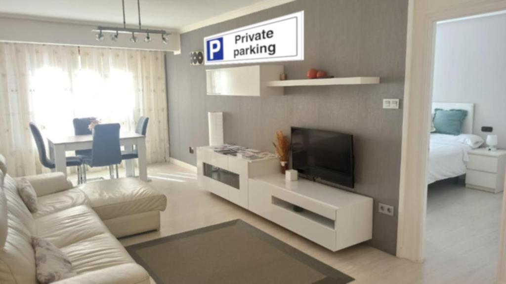 Ohana, Apartamento-Parking Privado Gratis-Centrico-Wifi-Ascensor-Sin Cuestas-82M2 Bermeo Esterno foto